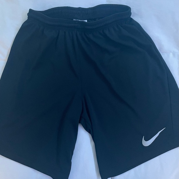 Nike Shorts - Small - Picture 1 of 1